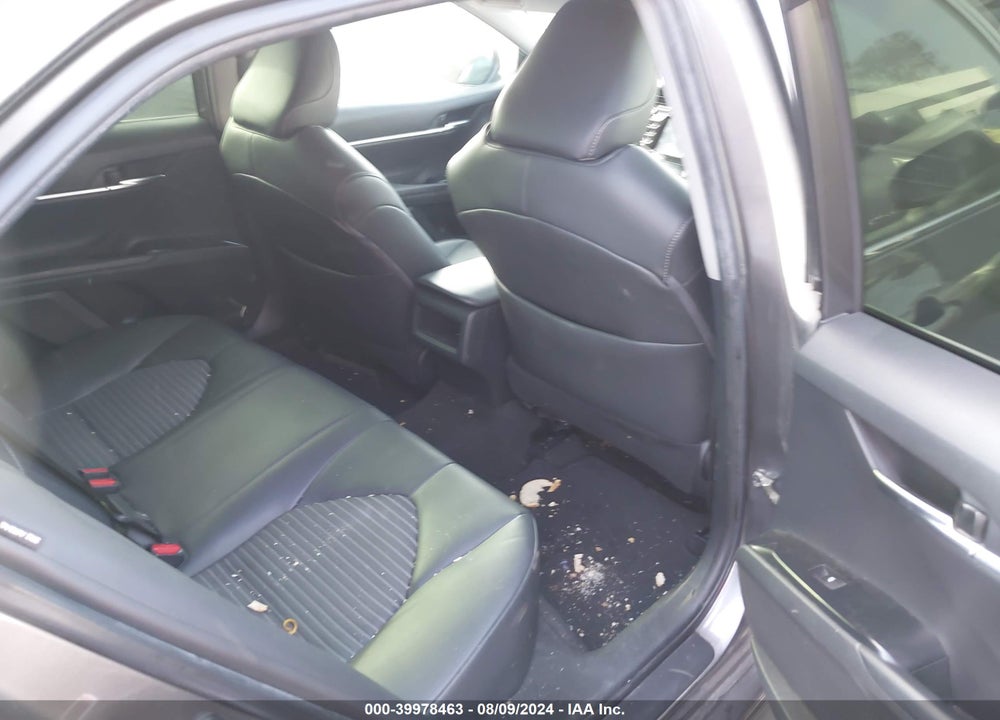 2019 TOYOTA CAMRY SE VIN: 4T1B11HK2KU206140