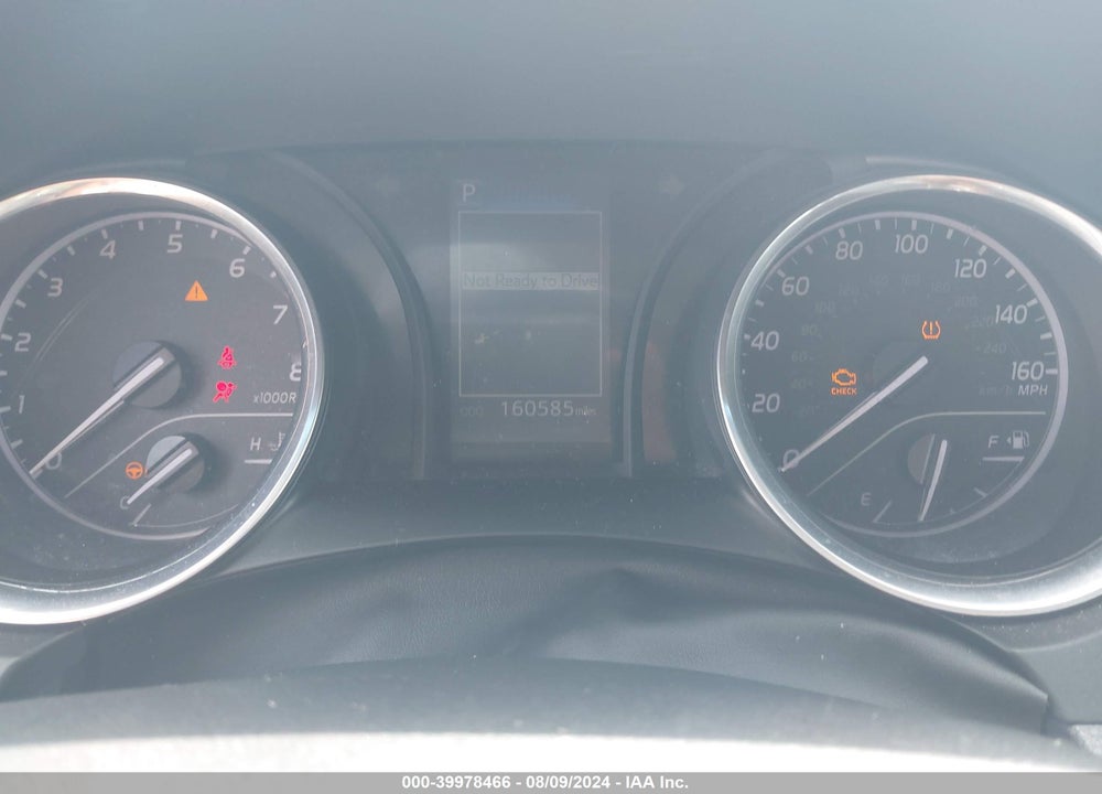 2018 TOYOTA CAMRY LE VIN: 4T1B11HK5JU645606