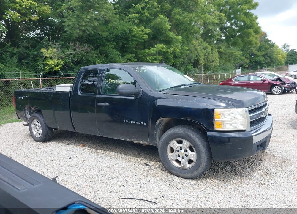 2008 CHEVROLET SILVERADO 1500 LT1 VIN: 1GCEK19J68E144815