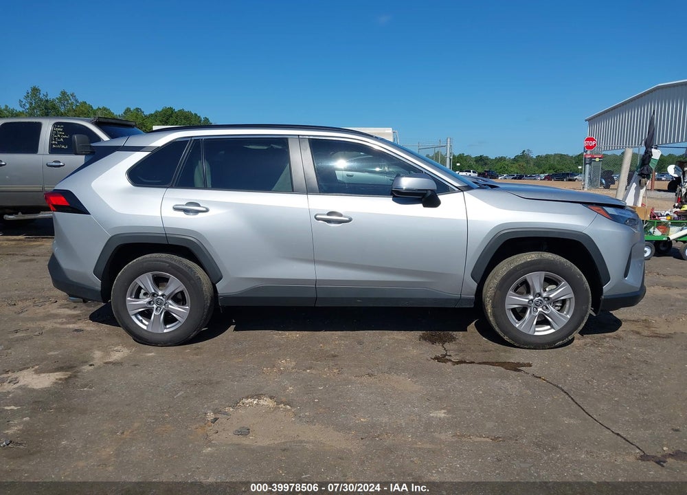2023 TOYOTA RAV4 XLE VIN: 2T3W1RFV9PW248235