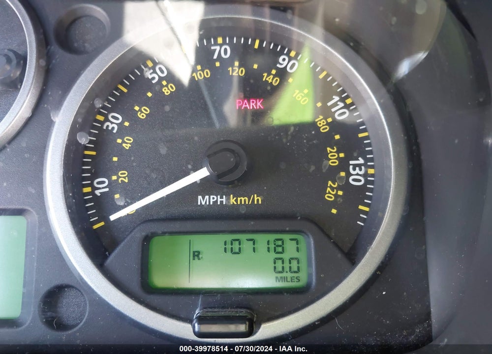 2009 LAND ROVER LR2 HSE VIN: SALFT24N89H119084