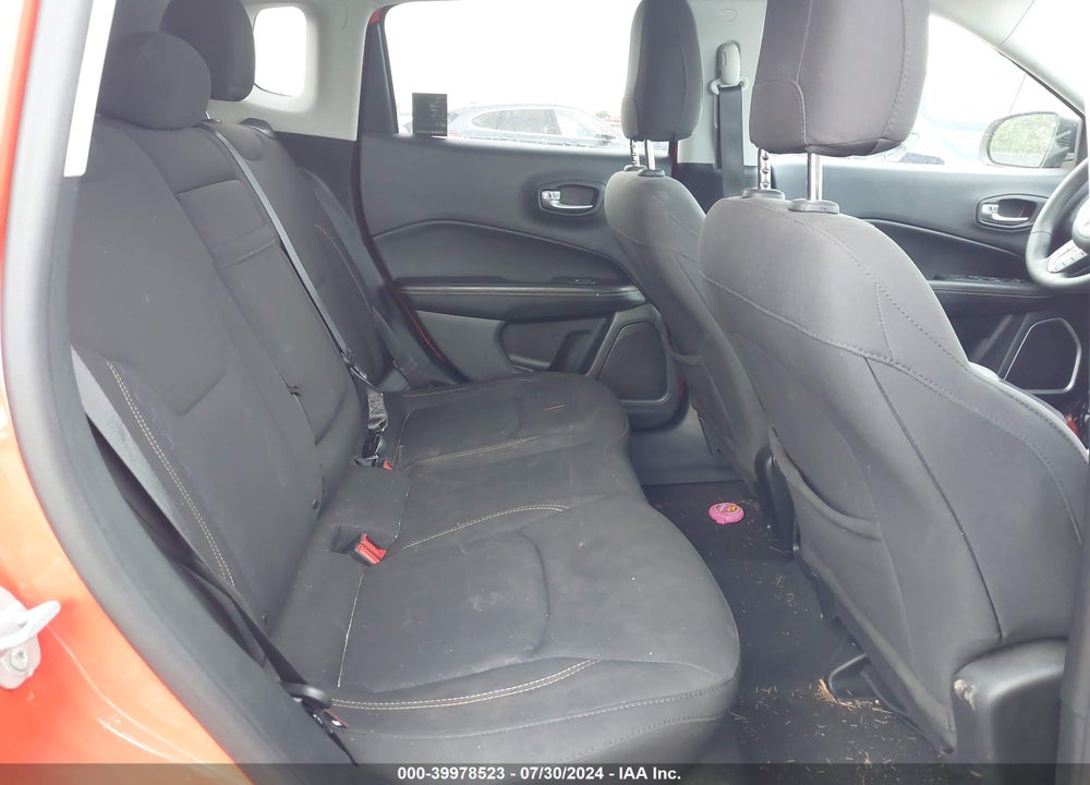 2018 JEEP COMPASS SPORT FWD VIN: 3C4NJCAB9JT123000