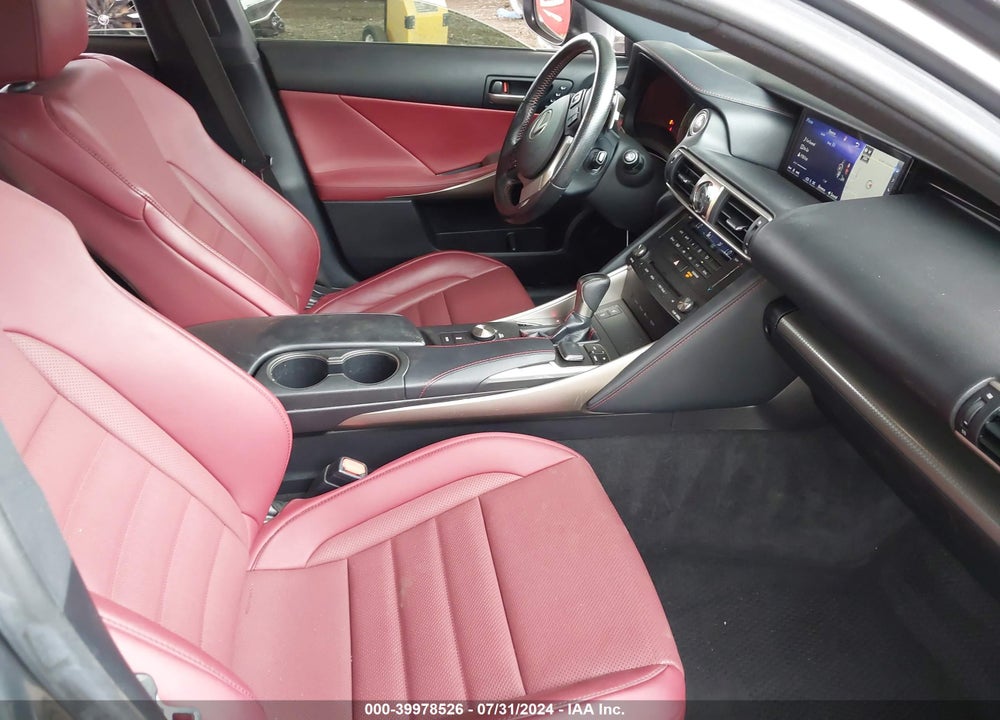 2018 LEXUS IS 300 VIN: JTHBA1D28J5063227