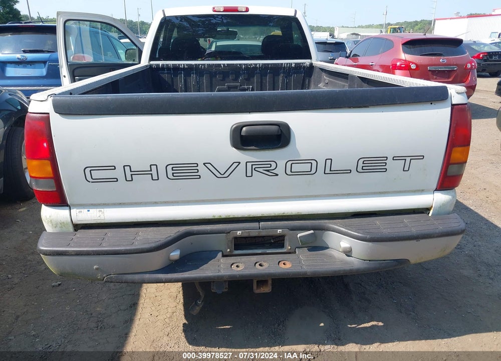 1999 CHEVROLET SILVERADO 1500 VIN: 1GCEK14W7XE182829