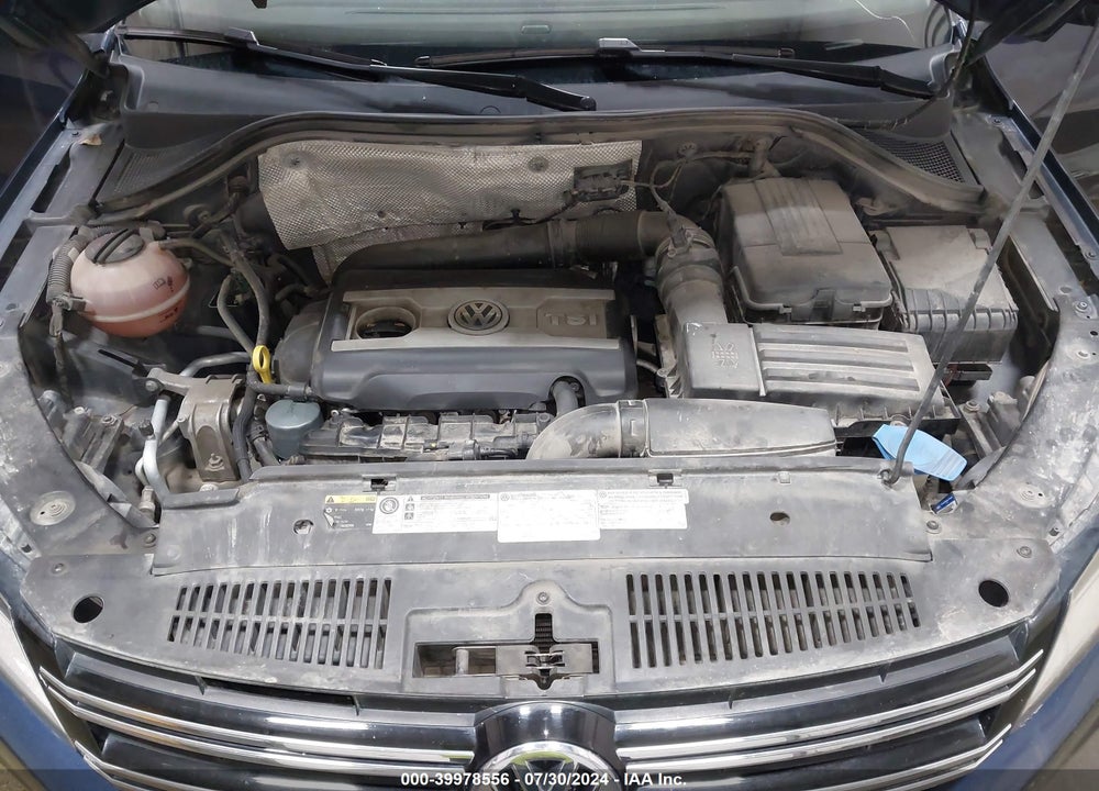 2014 VOLKSWAGEN TIGUAN S VIN: WVGBV3AX5EW501344