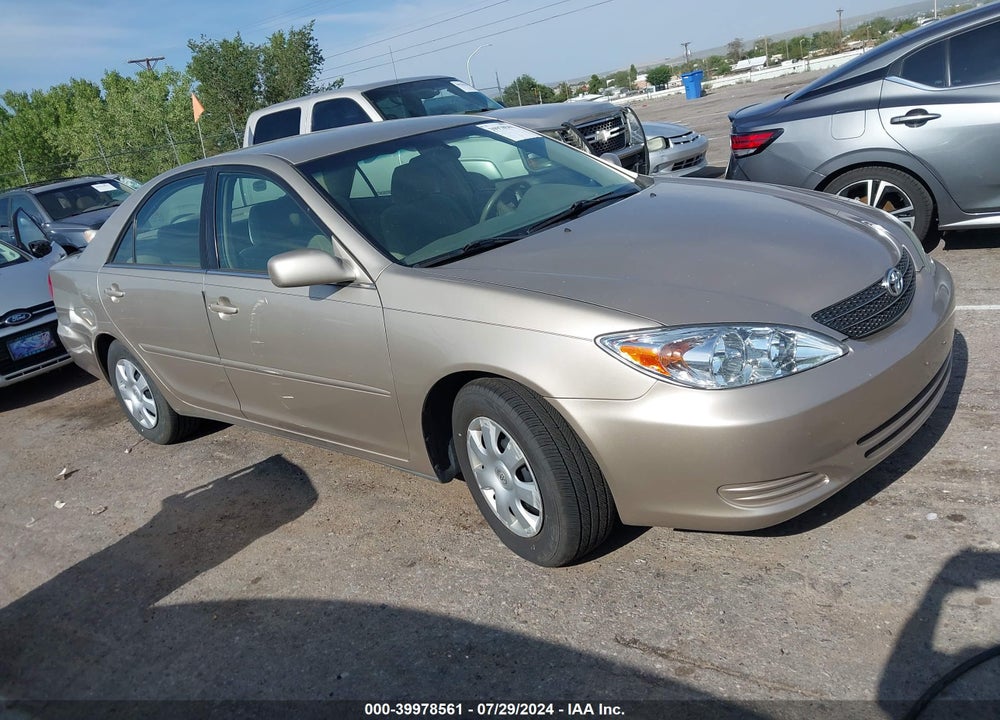 2002 TOYOTA CAMRY LE VIN: 4T1BE32K52U585482