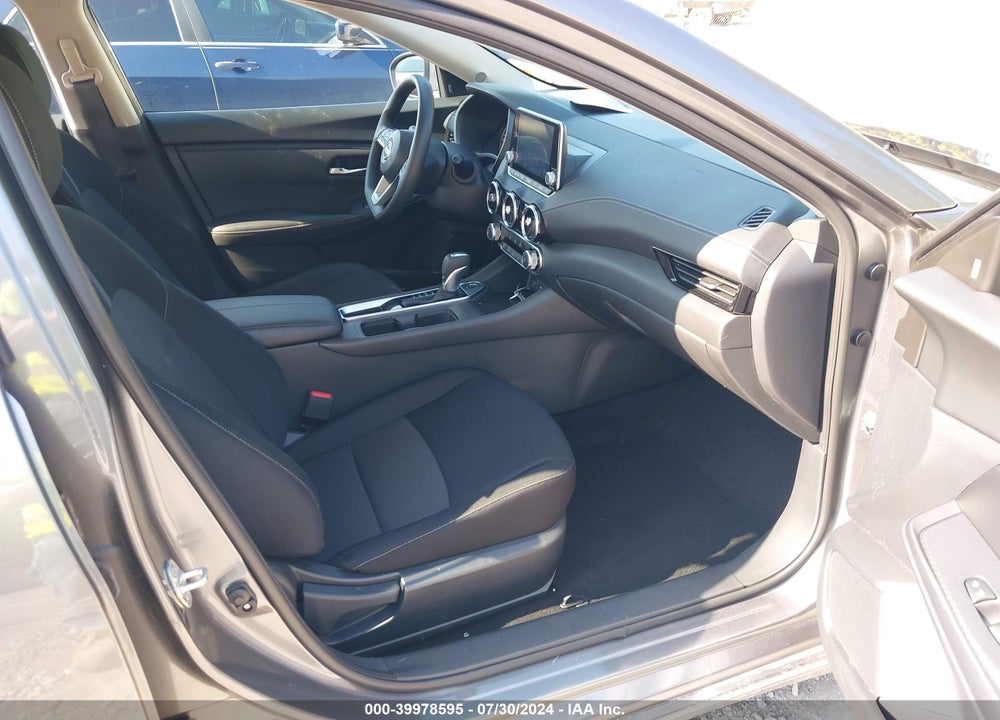 2024 NISSAN SENTRA SV XTRONIC CVT VIN: 3N1AB8CV9RY258611