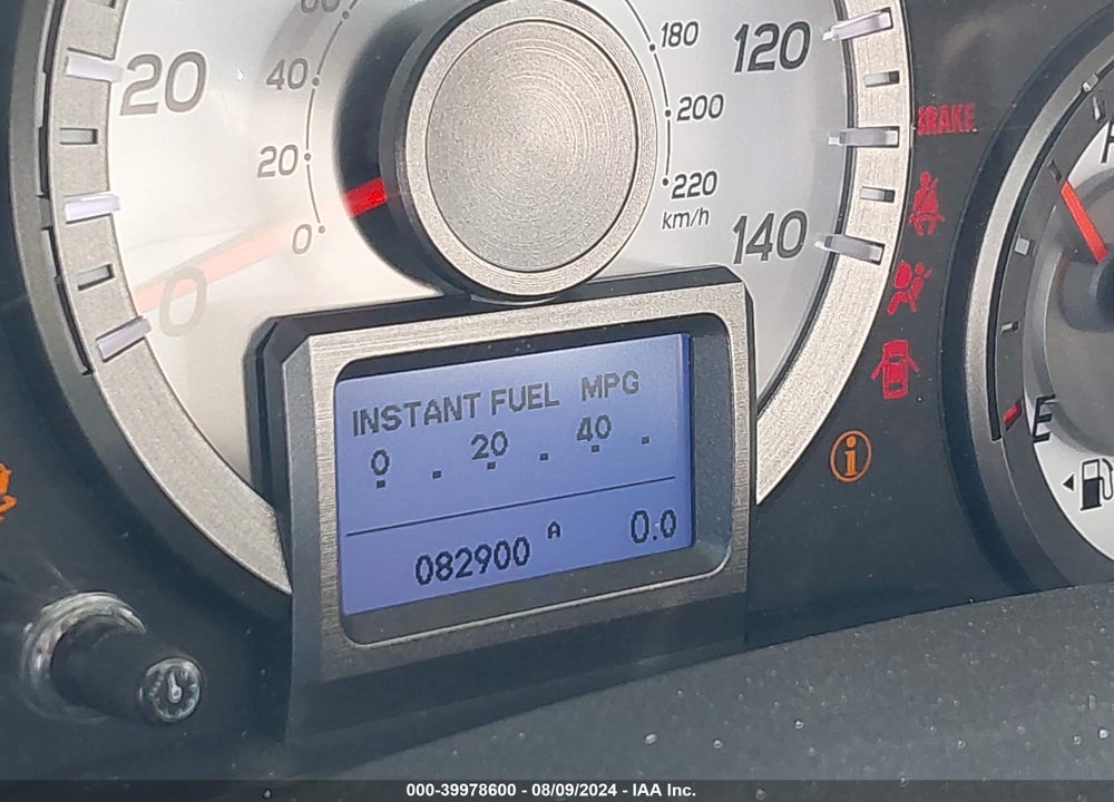 2013 HONDA PILOT TOURING VIN: 5FNYF4H96DB010177