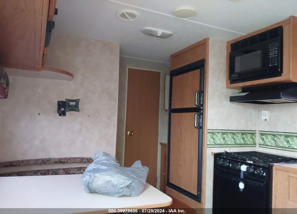 2005 KEYSTONE OTHER VIN: 4YDT260235N122760