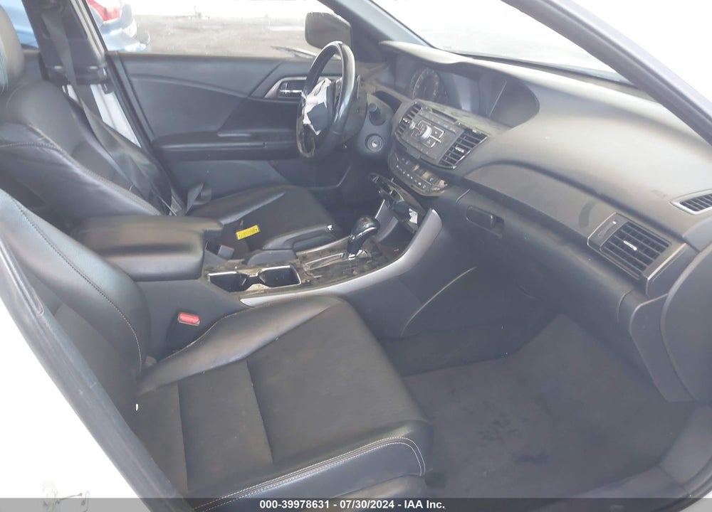 2016 HONDA ACCORD SPORT VIN: 1HGCR2F55GA195973