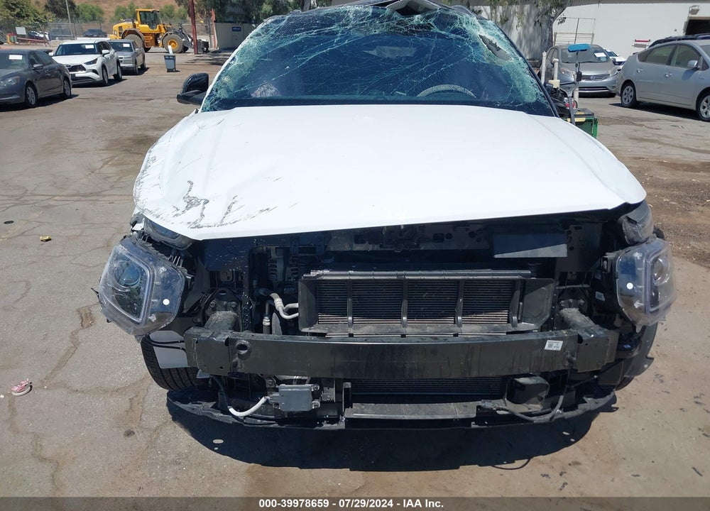 2022 HYUNDAI VENUE LIMITED VIN: KMHRC8A31NU180056