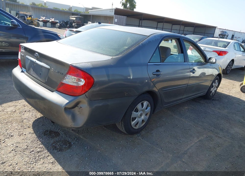 2002 TOYOTA CAMRY LE VIN: 4T1BE30K22U574846