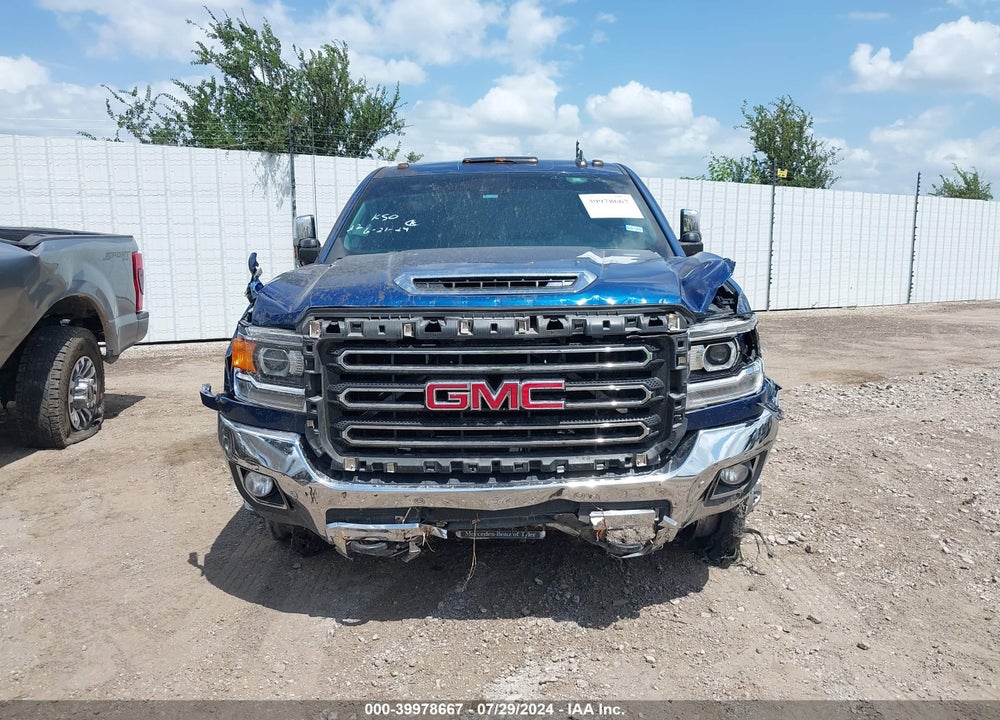 2018 GMC SIERRA 3500HD SLT VIN: 1GT42XEY1JF156260