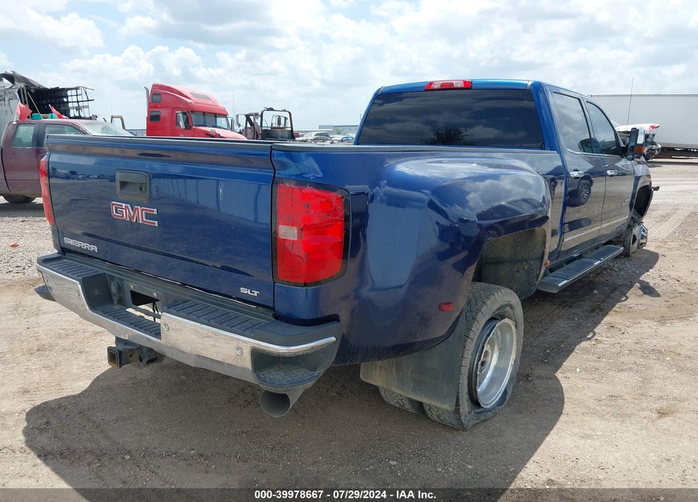 2018 GMC SIERRA 3500HD SLT VIN: 1GT42XEY1JF156260