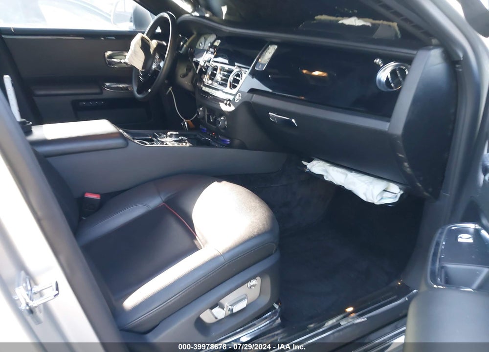 2013 ROLLS-ROYCE GHOST VIN: SCA664S51DUX52188