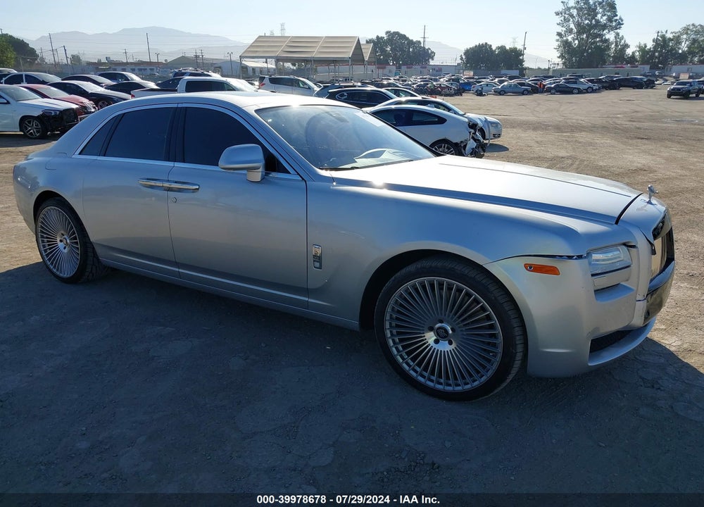 2013 ROLLS-ROYCE GHOST VIN: SCA664S51DUX52188