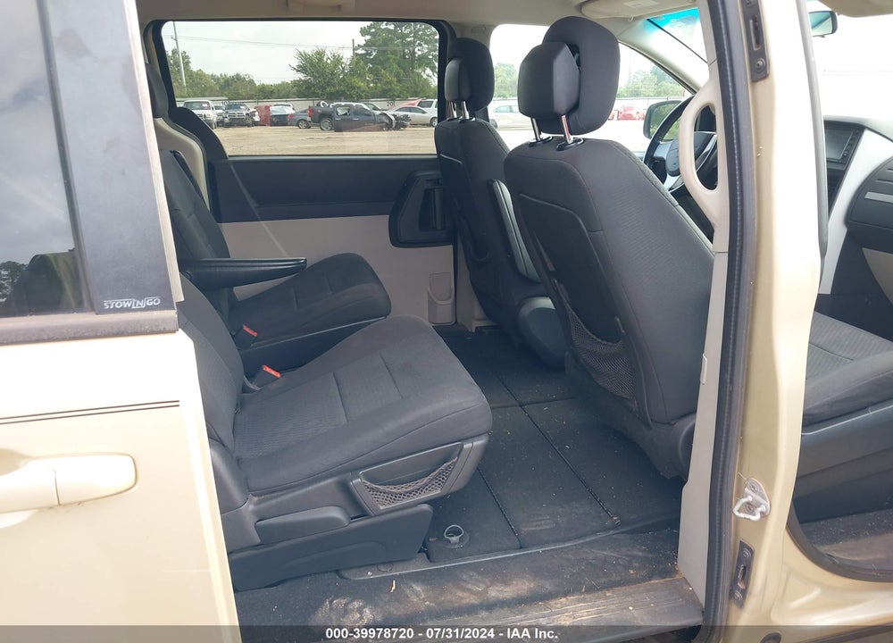 2010 DODGE GRAND CARAVAN HERO VIN: 2D4RN3D19AR447580