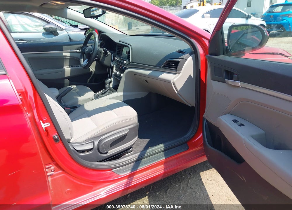 2020 HYUNDAI ELANTRA VALUE EDITION VIN: 5NPD84LF2LH552351