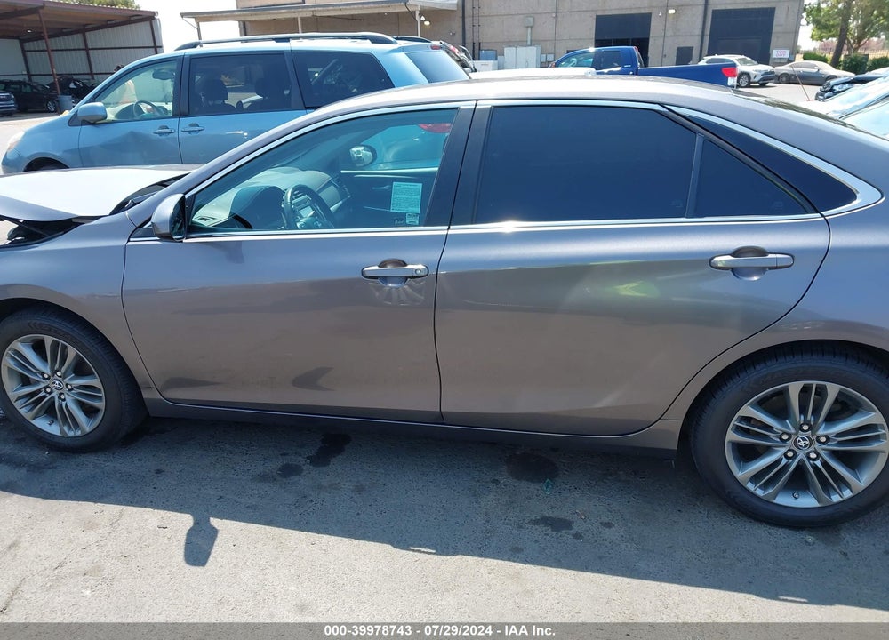 2016 TOYOTA CAMRY SE VIN: 4T1BF1FK3GU243581