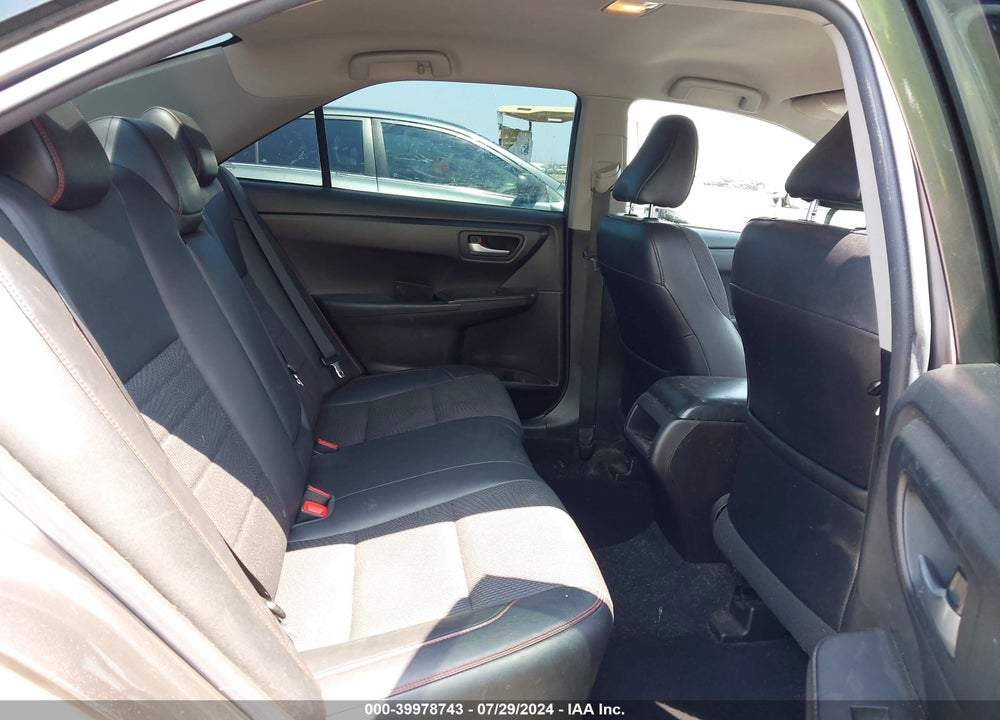 2016 TOYOTA CAMRY SE VIN: 4T1BF1FK3GU243581