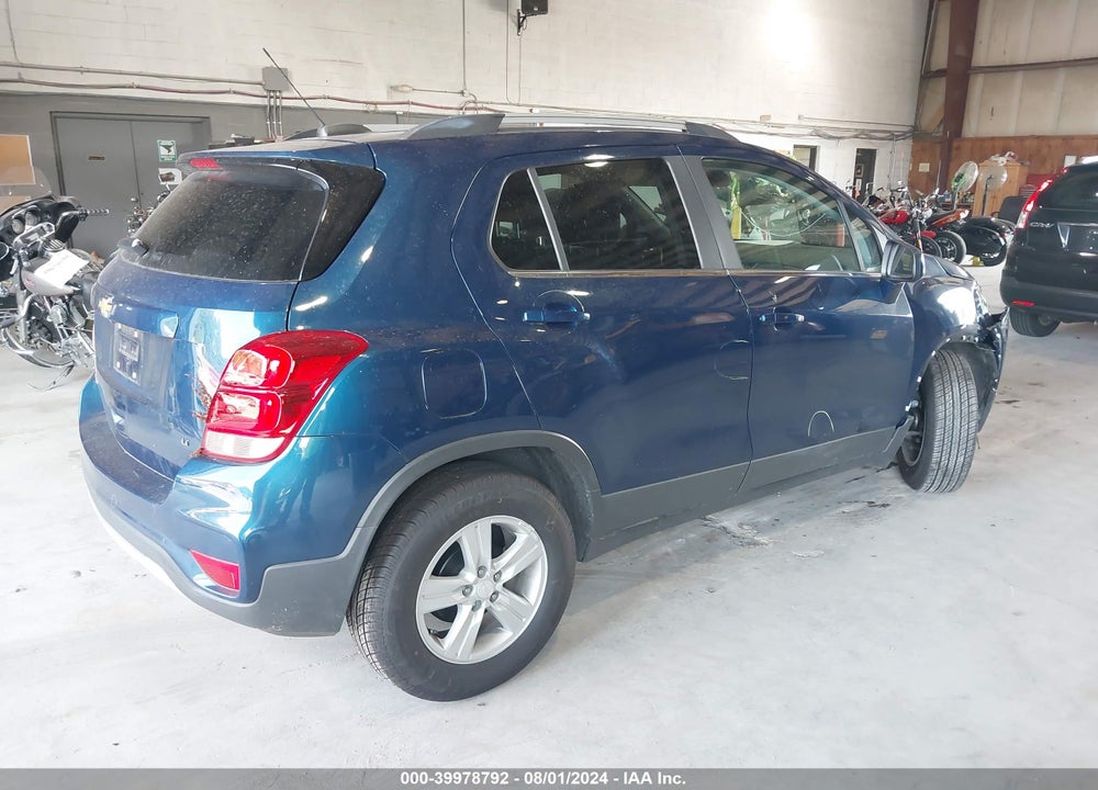 2020 CHEVROLET TRAX FWD LT VIN: 3GNCJLSB5LL332413