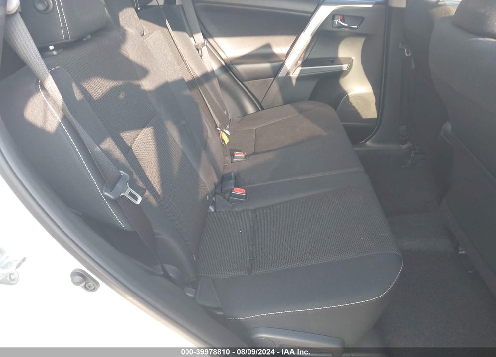 2017 TOYOTA RAV4 XLE VIN: JTMRFREV3HJ122873