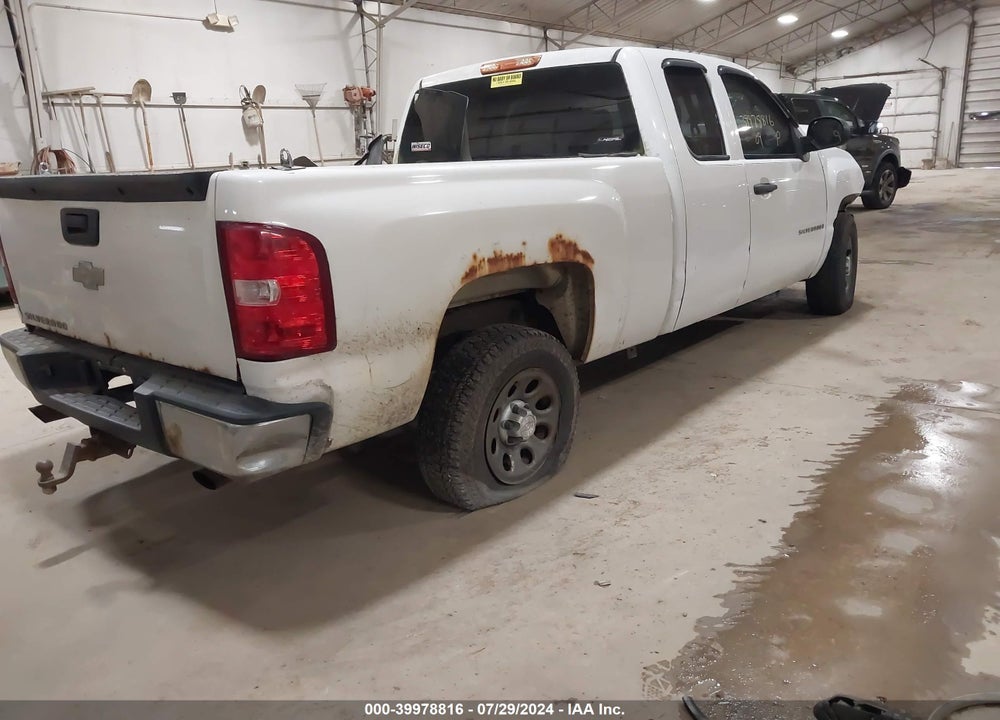 2009 CHEVROLET SILVERADO 1500 WORK TRUCK VIN: 1GCEC19CX9Z153753