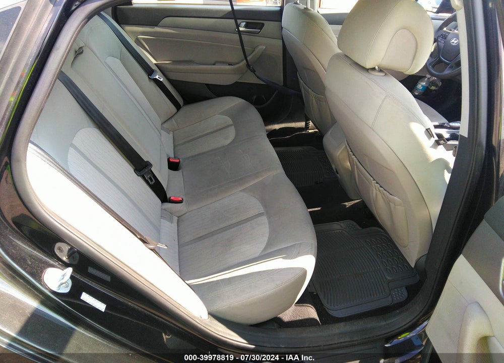 2016 HYUNDAI SONATA HYBRID SE VIN: KMHE24L18GA036076