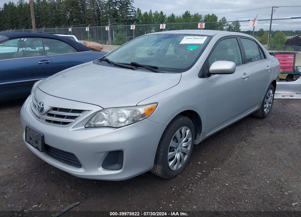 2013 TOYOTA COROLLA LE VIN: 2T1BU4EE9DC006173