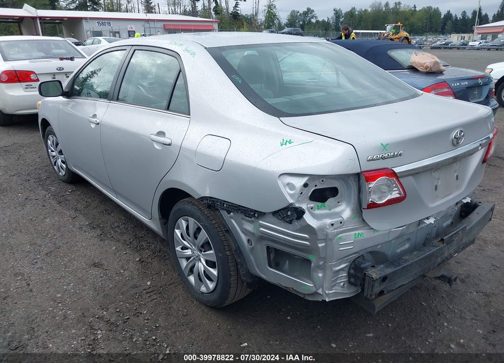 2013 TOYOTA COROLLA LE VIN: 2T1BU4EE9DC006173