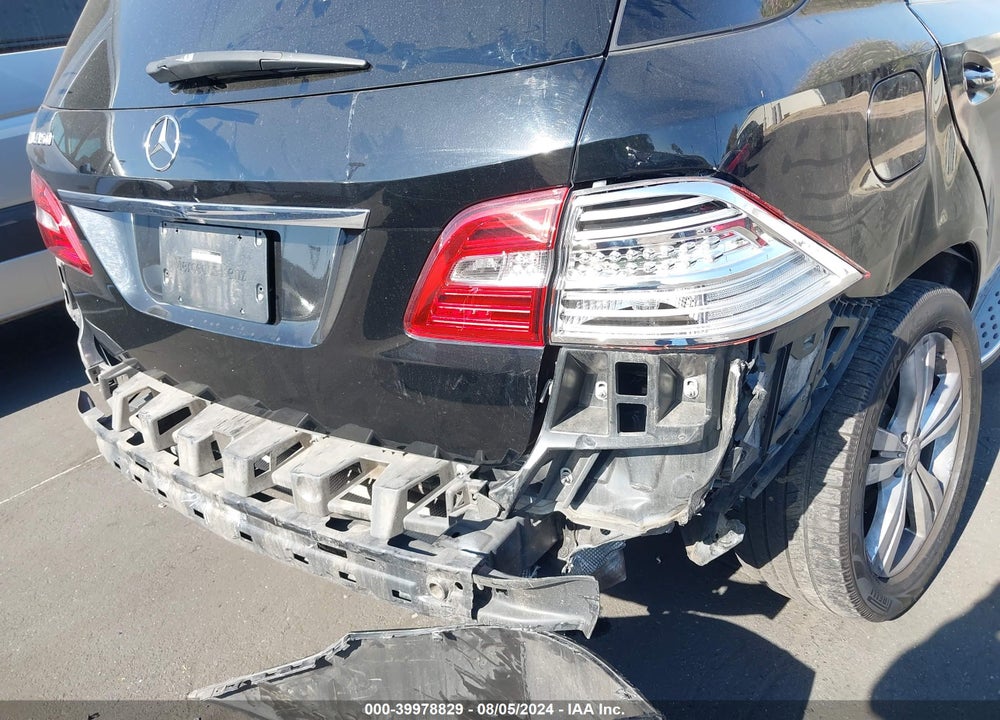 2015 MERCEDES-BENZ ML 350 VIN: 4JGDA5JB7FA573066