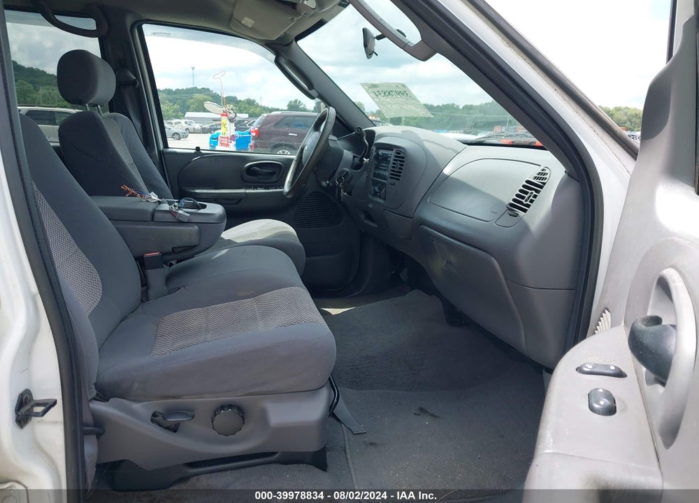 2003 FORD F-150 LARIAT/XLT VIN: 1FTRW07L53KD50562