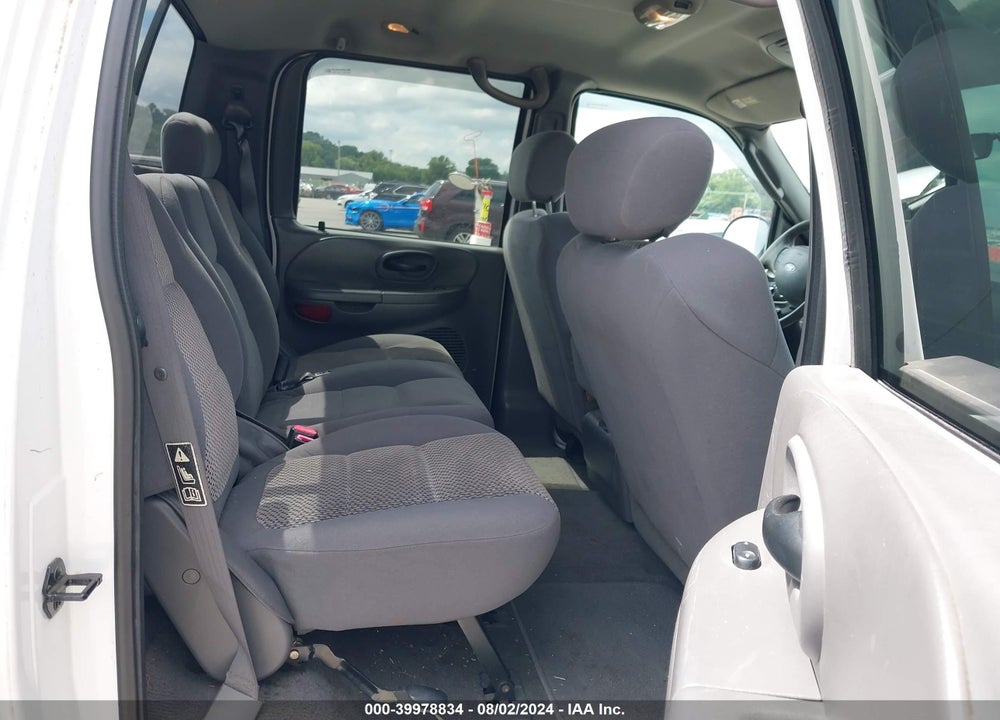 2003 FORD F-150 LARIAT/XLT VIN: 1FTRW07L53KD50562
