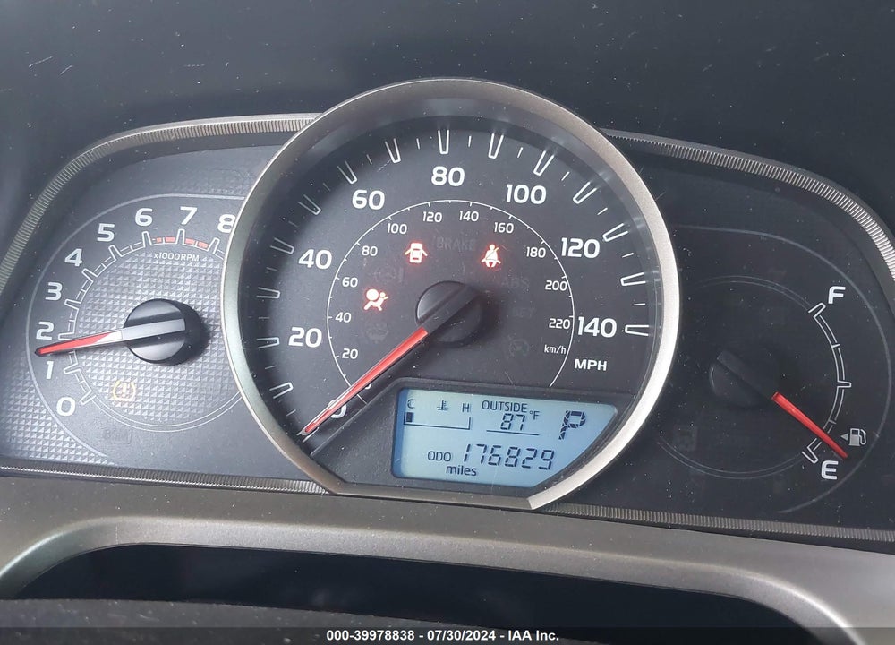 2014 TOYOTA RAV4 VIN: 2T3WFREV4EW087129