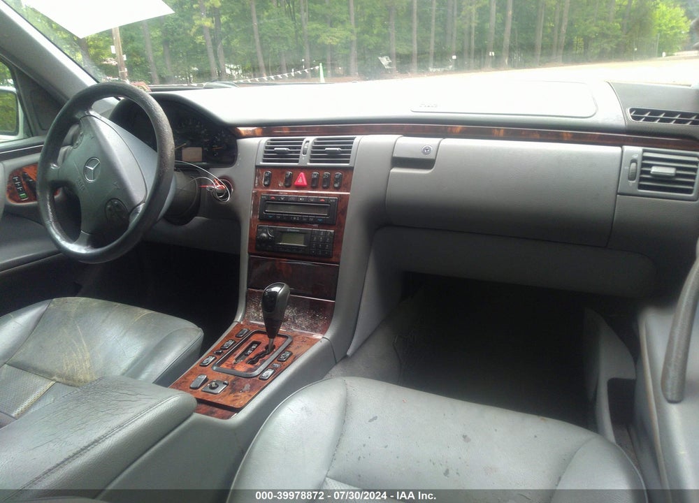 2001 MERCEDES-BENZ E 320 VIN: WDBJF65J21B323784