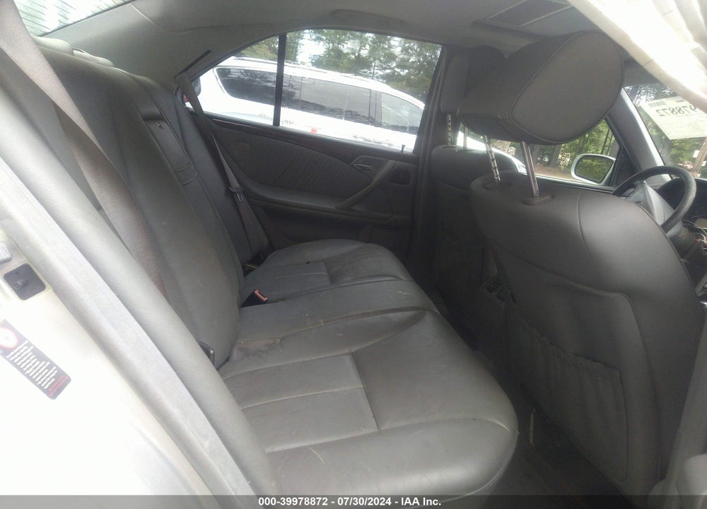 2001 MERCEDES-BENZ E 320 VIN: WDBJF65J21B323784