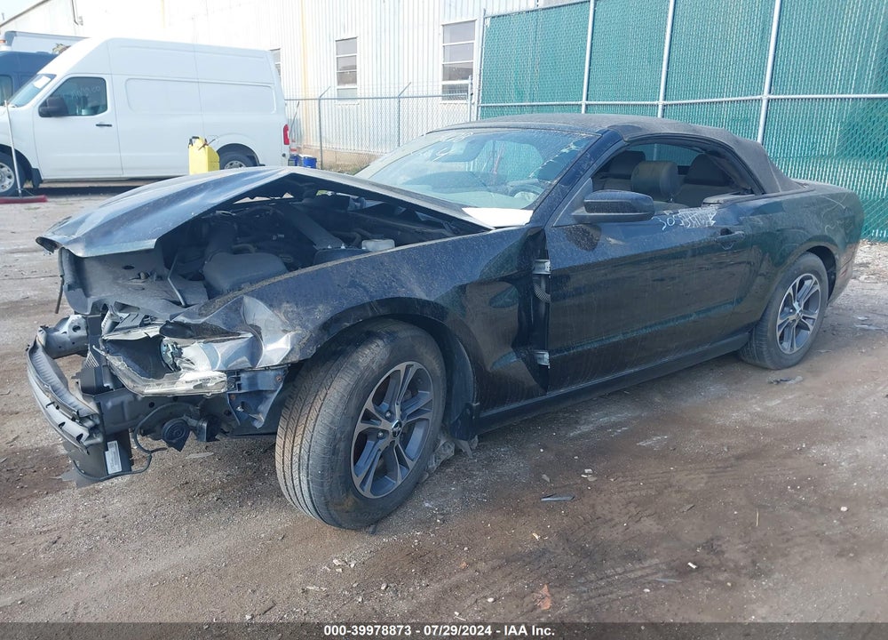2014 FORD MUSTANG V6 PREMIUM VIN: 1ZVBP8EMXE5293265