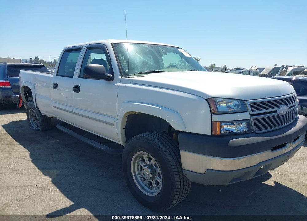 2005 CHEVROLET SILVERADO 2500HD LS VIN: 1GCHK23U95F932659