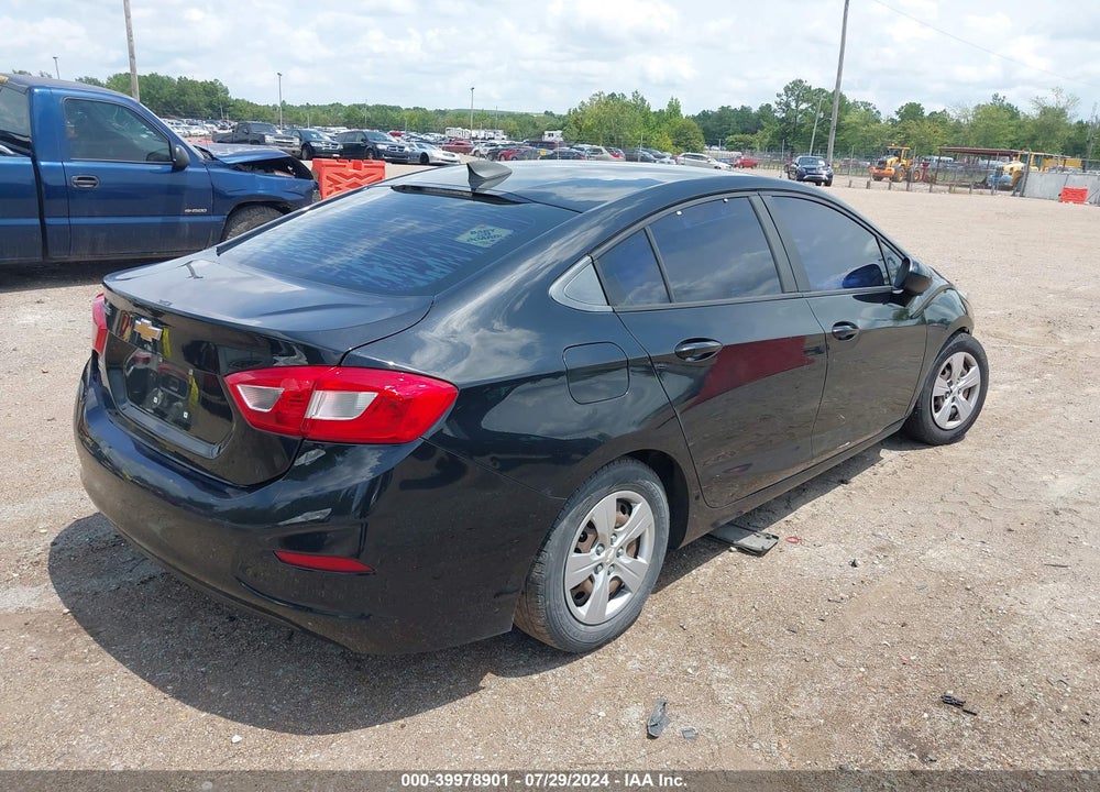 2017 CHEVROLET CRUZE VIN: 1G1BC5SM7H7161616