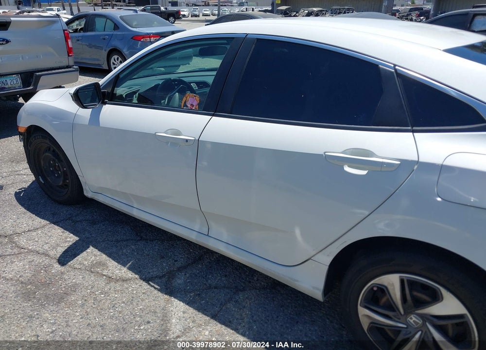 2019 HONDA CIVIC LX VIN: 2HGFC2F61KH514187