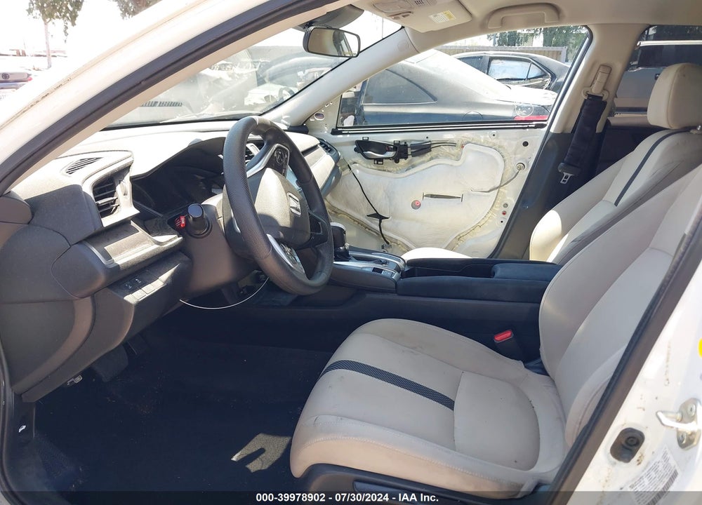 2019 HONDA CIVIC LX VIN: 2HGFC2F61KH514187