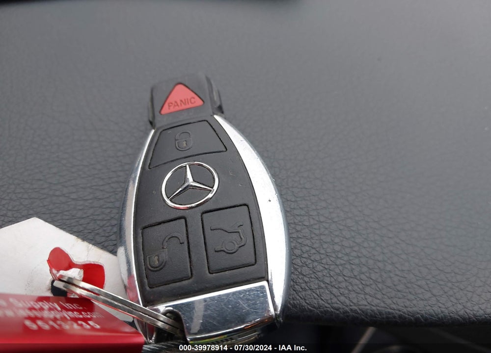 2012 MERCEDES-BENZ C 300 LUXURY 4MATIC/SPORT 4MATIC VIN: WDDGF8BB7CR225547