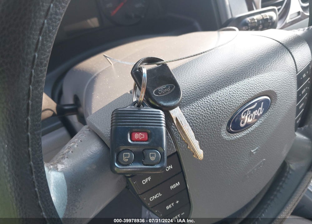 2007 FORD FREESTYLE SEL VIN: 1FMZK02127GA09917