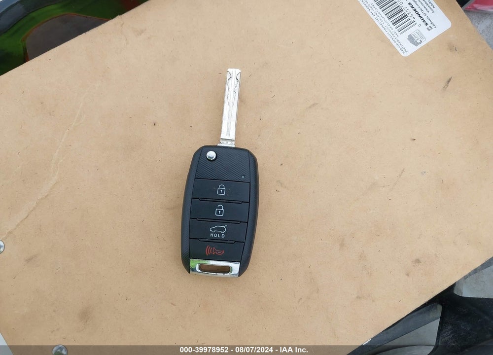 2016 KIA SOUL VIN: KNDJN2A22G7368182