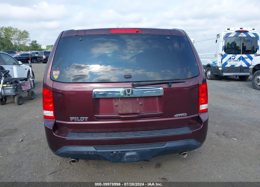 2014 HONDA PILOT EX-L VIN: 5FNYF4H55EB055657