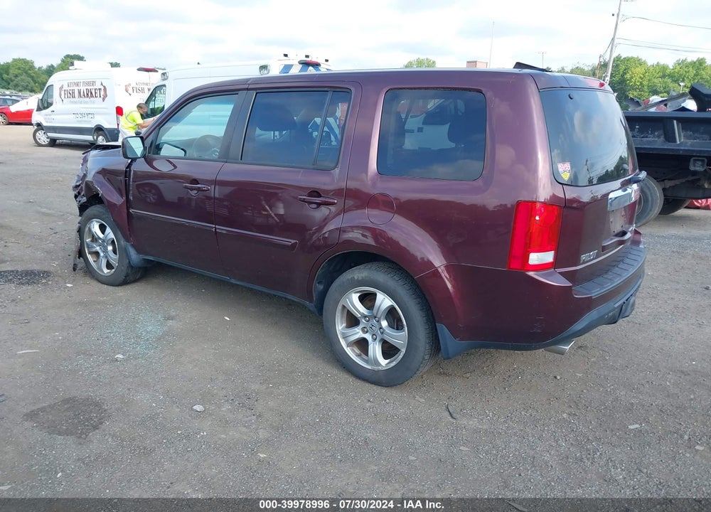 2014 HONDA PILOT EX-L VIN: 5FNYF4H55EB055657