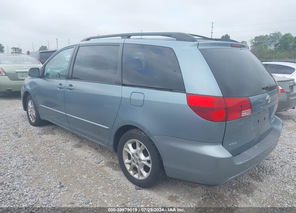 2005 TOYOTA SIENNA XLE VIN: 5TDZA22C05S345704
