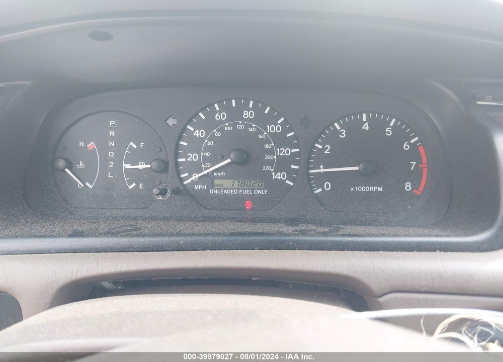 1998 TOYOTA CAMRY LE VIN: JT2BG22KXW0182581