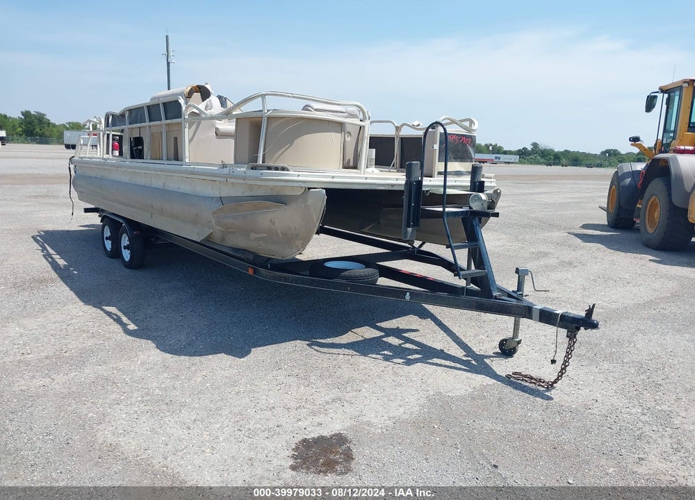 2011 BENNINGTON 227FS VIN: ETW698751011