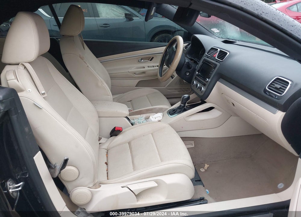 2013 VOLKSWAGEN EOS KOMFORT/SPORT VIN: WVWBW8AH4DV001137